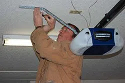 Exclusive Garage Door Repair Service East Rutherford, NJ 201-373-6583