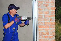 Exclusive Garage Door Repair Service East Rutherford, NJ 201-373-6583 - installation-side